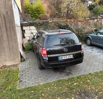 Vermiete Stellplätze im Innenhof Grenzstraße 175 - Oberhausen