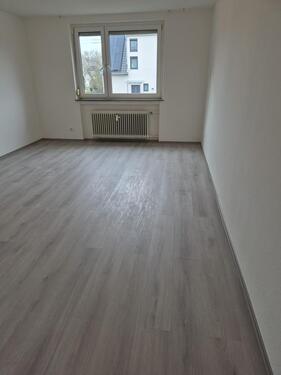 Foto - SGE IMMO - Großzügige, frisch renovierte 1-Zimmer-Wohnung in Möglingen (Nähe Stuttgart)