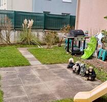 2-Zimmer Wohnung mit TG-Stellplatz und Garten ab dem 01.05! - Dietzenbach