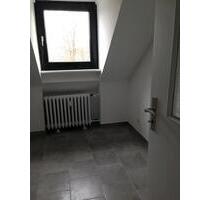 Attraktive 3 Zimmer Wohnung in Neuss WG möglich