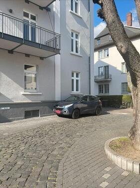 Foto - Stellplatz mit Schranke - 50,00 EUR Miete,