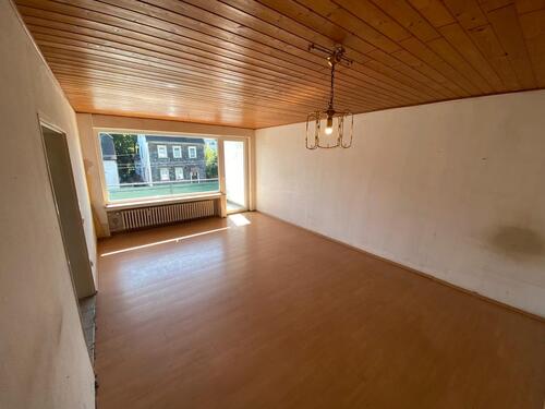 Foto - Provisionsfreie 3-Zimmer-Wohnung mit Loggia in Solingen80qm