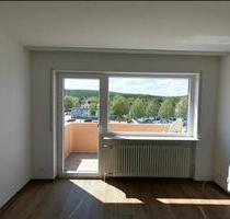 Wohnung 60m², Kaiserslautern - 2 ZKB, Balkon, Parkplatz, Keller