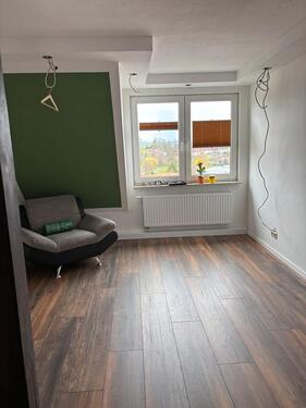 Foto - Dachgeschoßwohnung in Floh-Seligenthal zur Miete