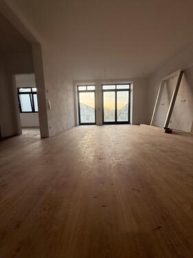 Foto - Erstbezug! Schön helle 3ZKB Wohnung mit Terrasse in SBEschringen