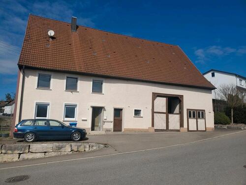 Foto - Bauernhaus mit großem Grundstück & viel Potential