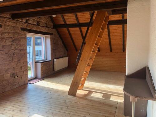 Foto - Schöne 4 ZKB Dachgeschosswohnung mit Einbaküche