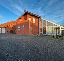 Erdgeschosswohnung 126 Quadratmeter mit XXL Wintergarten - Borken