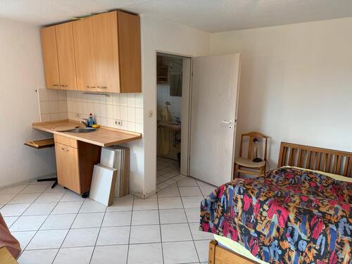 Foto - 1 Zimmer mit separatem Eingang und eigenem Bad für Einzelperson !