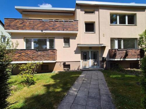 Foto - Mehrfamilienhaus Berlin-Lankwitz mit 4 WE frei