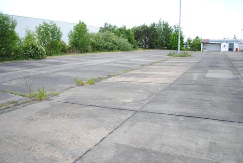 Foto - Autoplatz oder Freifläche als Freilager zu vermieten!!!