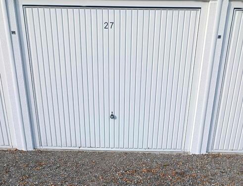 Foto - Garage zu vermieten - 115,00 EUR Miete,