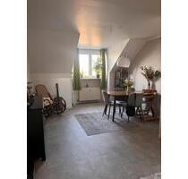 Von Privat: 3,5 Zimmer DG Wohnung in Dortmund Körne