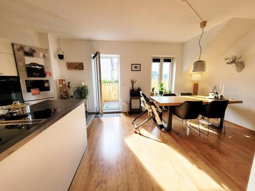 Foto - 3,5-Raum-Dachgeschoss-Maisonette Rand Kaßberg mit Balkon & EBK