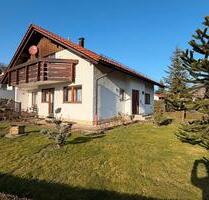 Großzügiges 2 Familienhaus in Massivbauweise mit Doppelgarage - Kuchen