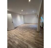 Kernsanierte Wohnung 85 m² mit 3,5 Zimmer ab sofort zu vermieten - Hagen Hagen-Mitte
