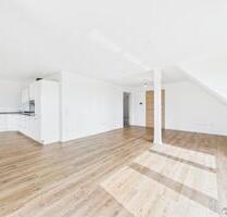 Sofort einziehen | moderne 2-Zi. Wohnung mit Loft-Charakter und Dachterrasse - Merkendorf