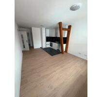 850 Euro warm miete fast 60 m2 - 850,00&nbsp;EUR Kaltmiete, ca.&nbsp; 58,00&nbsp;m&sup2; in Geislingen (PLZ: 72351)
