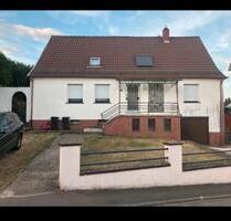 Haus zu vermieten ab Juli 26 - 1.450,00&nbsp;EUR Kaltmiete, ca.&nbsp; 160,00&nbsp;m&sup2; in Waldmohr (PLZ: 66914)