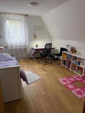 Foto - Dachgeschosswohnung - 750,00 EUR Kaltmiete,