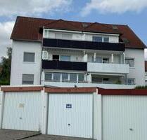 4,5-Zimmer-Wohnung, 100qm mit Balkon, Garage, PKW-Stellplatz - Schöningen