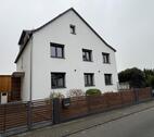 Foto - Gemütliches Familienhaus mit zwei Wohneinheiten in Klein-Linden