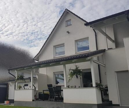 Foto - wunderschönes 1-2 Familienhaus in Bischofsheim - von privat