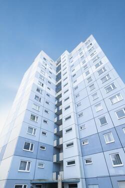 Foto - 4-Zimmer Wohnung im 12. OG mit Balkon in Frankfurt-Hausen