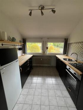 Foto - 2-Zi-Wohnung in Untertürkheim mit Garage, Küche, Garten & Kellern