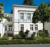 WG-Balkonzi. in alter Eutiner Stadtvilla frei