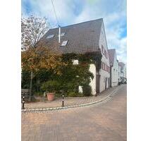 Kapitalanlage oder Eigenheim - 300.000,00 EUR Kaufpreis, in Cleebronn (PLZ: 74389)