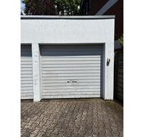KFZ-Stellplatz Duplexparker Garage Unterstellmöglichkeit - Meerbusch Necklenbroich