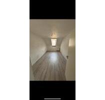 Frisch renovierte 2 Zi.- Whg. (55 m²) - Erstbezug ab 01.02 - Neunkirchen