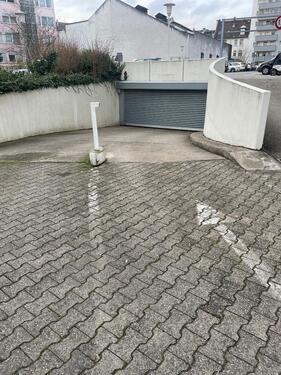 Foto - Gepflegter Tiefgaragenstellplatz