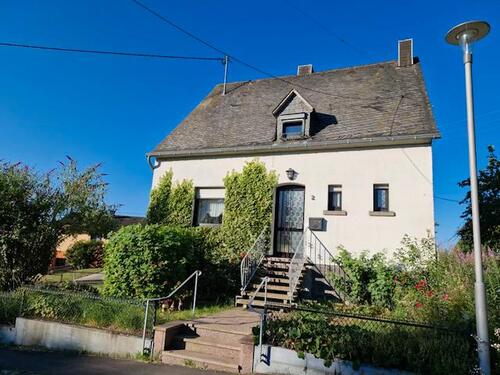 Foto - Freistehendes Einfamilienhaus in Bruchweiler