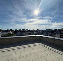 Exklusive Penthouse-Wohnung mit Dachterrasse und Balkon - Ostfildern