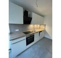 Erstbezug nach Sanierung! Charmante 2-Raumwohnung mit Balkon, EBK & Stellplatz - Dresden Cotta