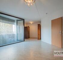 NICHTS WIE REIN - 2-Zimmer-Wohnung mit kleiner Loggia in Homburg-Schwarzenbach zu vermieten!