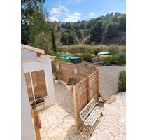 Finca in den Bergen - 100,00&nbsp;EUR Kaltmiete, in Ratingen (PLZ: 40880) Tiefenbroich