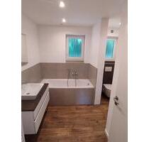 Kernsaniert: 3-Zimmer-Wohnung mit Südbalkon & Gartenmitbenutzung - Rottenburg an der Laaber