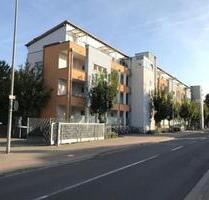 Helles WG Zimmer in einer bestehenden 2-er WG mit weiblicher Mitb - Mainz Bretzenheim