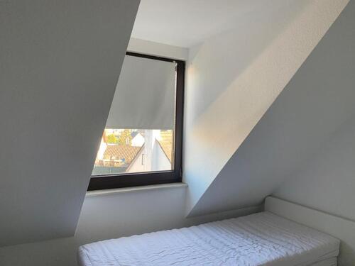 Foto - Dachgeschoßwohnung in Langenfeld (Rheinland) zur Miete