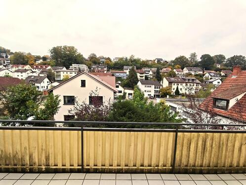 Foto - Renovierte 4-Zimmer-Wohnung mit Balkon, Stellplatz und Einbauküche in schöner Lage von Neckargemünd