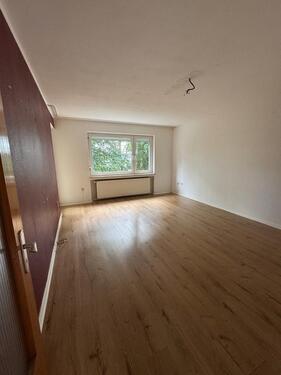 Foto - Helle, gut geschnittene 3-ZKB-Wohnung mit Balkon - SI-Giersberg
