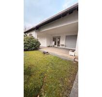 Wohnen im Zentrum | Großzügige EG Wohnung mit Garten und Terrasse - Lindlar