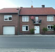 EFH freistehend - 225.000,00&nbsp;EUR Kaufpreis, ca.&nbsp; 200,00&nbsp;m&sup2; in Bergfeld (PLZ: 38467)