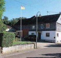 Kleine Hofstelle Bauernhaus im Hunsrück mit Garten - Peterswald-Löffelscheid