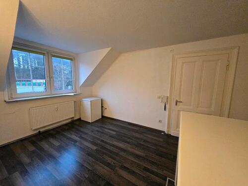 Foto - 2 Zimmer Dachgeschoßwohnung zur Miete in Wuppertal