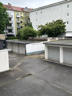 Foto - Garage Stellplatz - 90,00&nbsp;EUR Miete,
