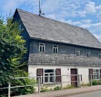 Haus zu verkaufen in Mülsen - 19.800,00&nbsp;EUR Kaufpreis, ca.&nbsp; 180,00&nbsp;m&sup2; in Mülsen (PLZ: 08132)